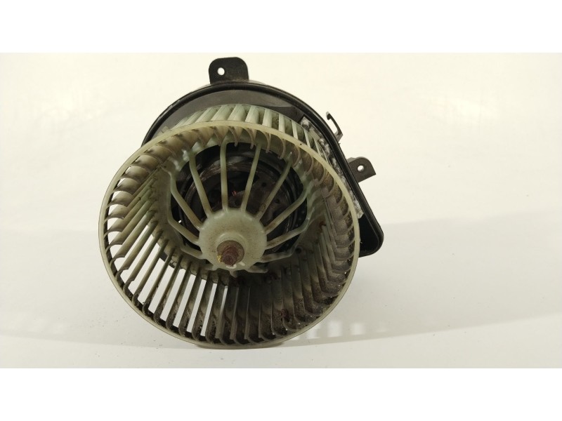 Recambio de ventilador calefaccion para peugeot expert kombi premium (7 asientos) referencia OEM IAM 6441E0  9041220837