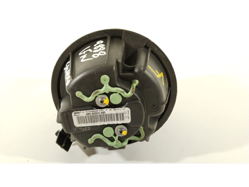 Recambio de ventilador calefaccion para dacia sandero laureate referencia OEM IAM 272106020R N106415P N106609Z