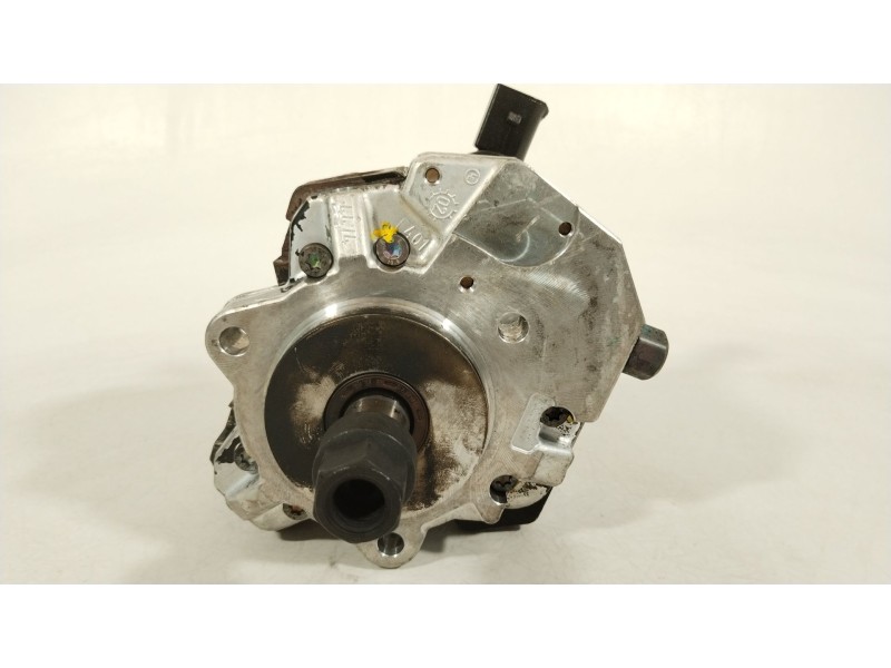 Recambio de bomba inyeccion para bmw 3 (e46) 320 d referencia OEM IAM 7788670 13518511824 044501045