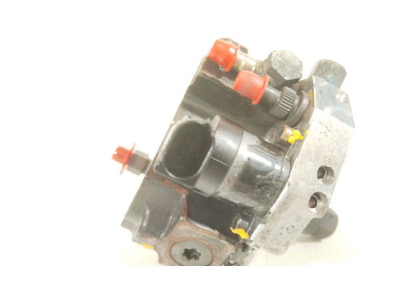 Recambio de bomba inyeccion para bmw 3 (e46) 320 d referencia OEM IAM 7788670 13518511824 044501045