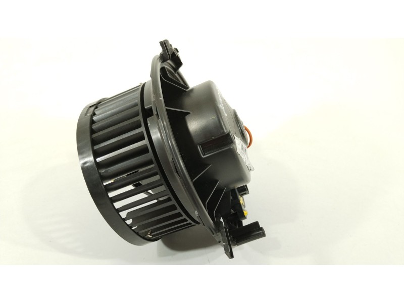 Recambio de ventilador calefaccion para audi a3 sportback (8y) gy referencia OEM IAM 5Q1819021H  5WA907521