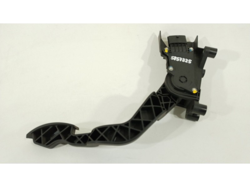 Recambio de potenciometro pedal para fiat bravo (198) 1.6 16v active multijet (77kw) referencia OEM IAM 517856400  0280755052
