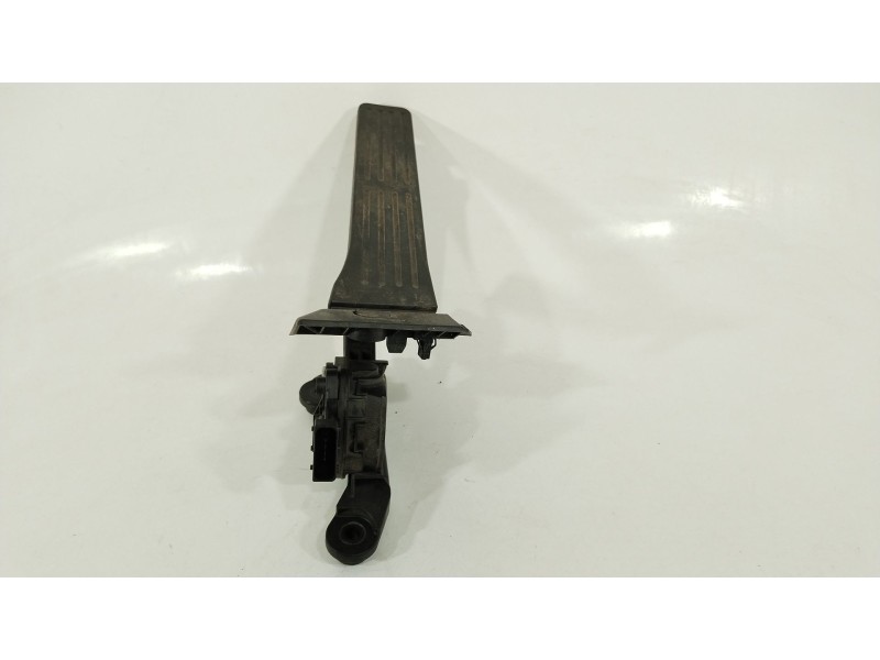 Recambio de potenciometro pedal para hyundai i30 (gd) 1.4 cat referencia OEM IAM 327003X100  