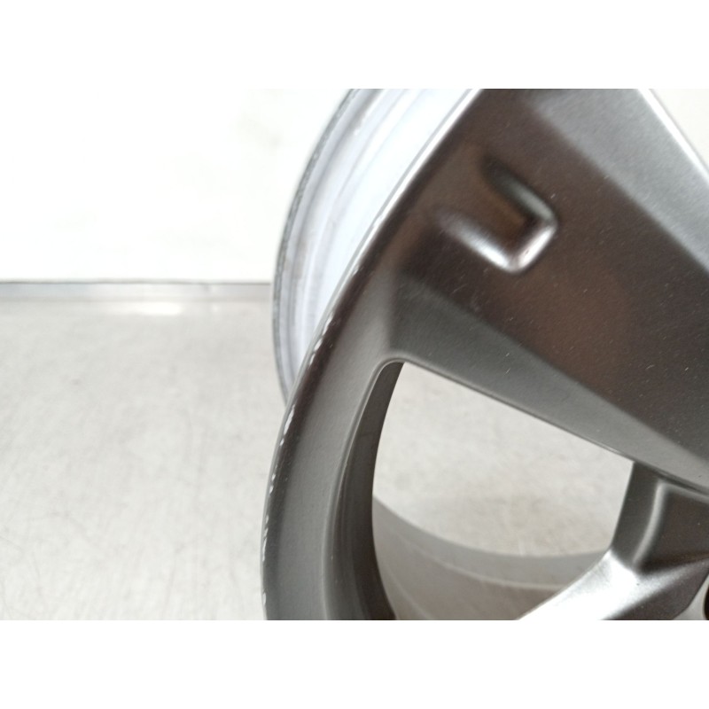 Recambio de llanta para toyota rav 4 iii (_a3_) 2.2 d (ala35_) referencia OEM IAM 17X7J 45 R2  