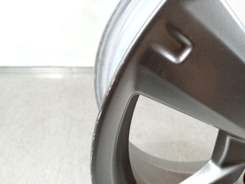 Recambio de llanta para toyota rav 4 iii (_a3_) 2.2 d (ala35_) referencia OEM IAM 17X7J 45 R2  