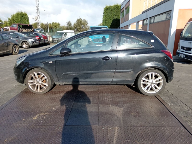 opel corsa d (s07) del año 2006