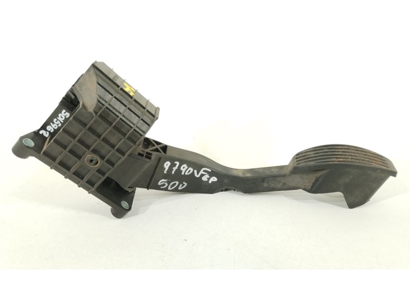 Recambio de potenciometro pedal para fiat nuova 500 (150) star referencia OEM IAM 51833722  13713B