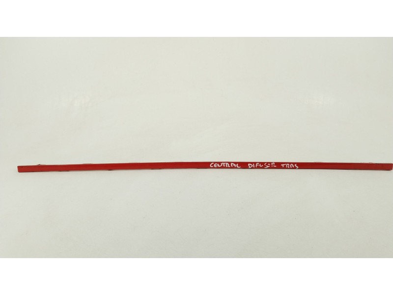 Recambio de moldura para hyundai i30 (pd) n project c referencia OEM IAM 86683G4DA0  