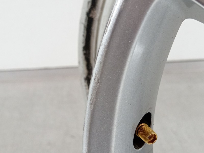 Recambio de llanta para peugeot 3008 monospace (0u_) 2.0 hdi hybrid4 referencia OEM IAM 9684880380  