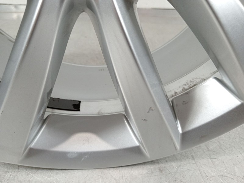 Recambio de llanta para volkswagen passat variant (365) r-line bluemotion referencia OEM IAM 3AA601025C  