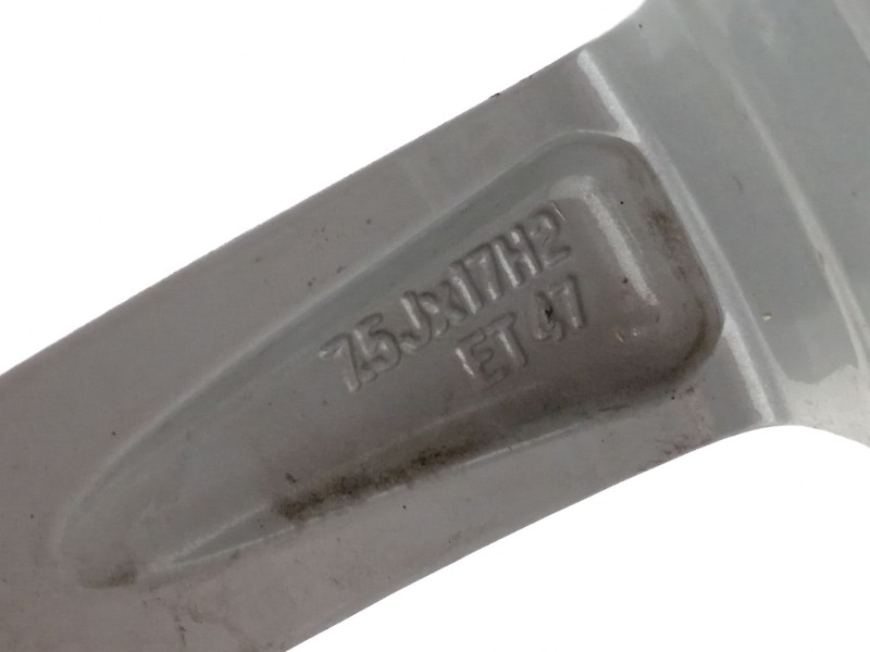 Recambio de llanta para volkswagen passat variant (365) r-line bluemotion referencia OEM IAM 3AA601025C  