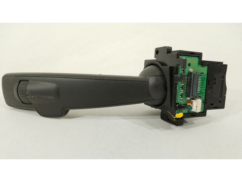 Recambio de mando intermitentes para volvo xc60 i suv (156) d3 referencia OEM IAM 31394001  