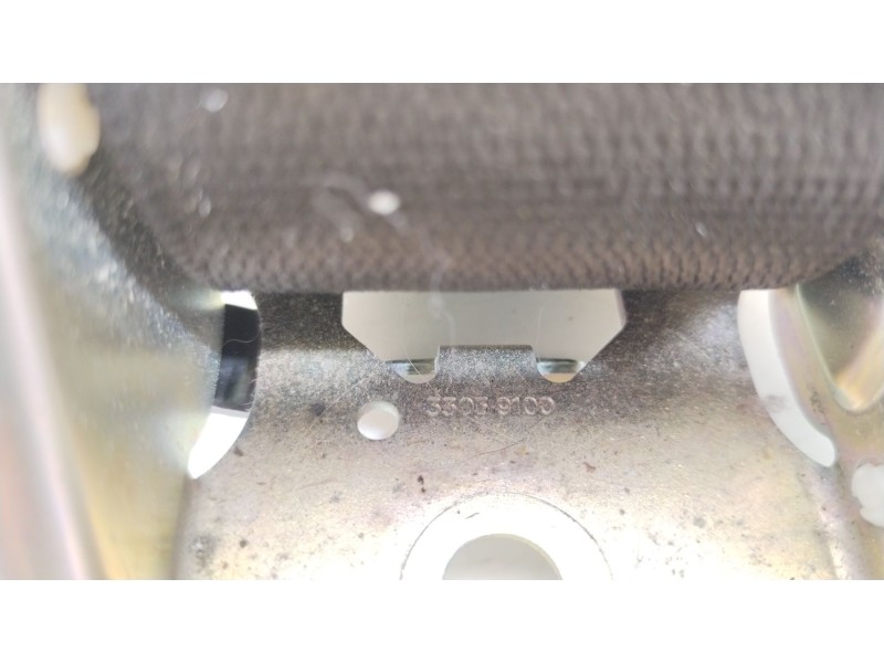 Recambio de cinturon seguridad trasero derecho para bmw 5 touring (f11) 525 d xdrive referencia OEM IAM 72117285868  7285868