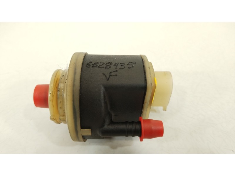 Recambio de filtro gasoil para bmw 5 touring (f11) 525 d xdrive referencia OEM IAM 8517902  13327822498