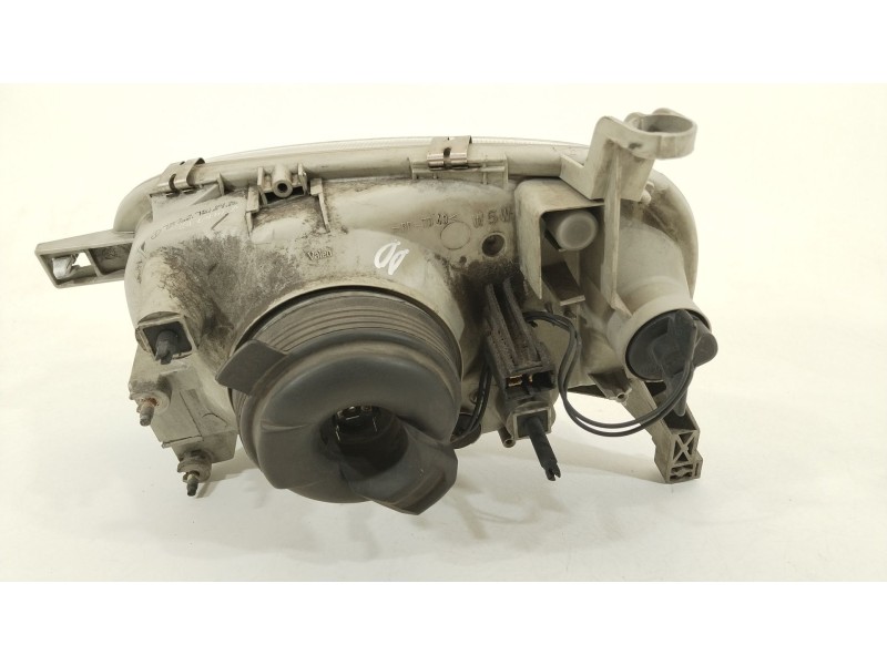 Recambio de faro derecho para nissan micra ii (k11) 1.3 i 16v referencia OEM IAM 260105F206  B60105F206