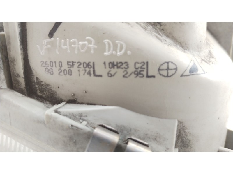 Recambio de faro derecho para nissan micra ii (k11) 1.3 i 16v referencia OEM IAM 260105F206  B60105F206