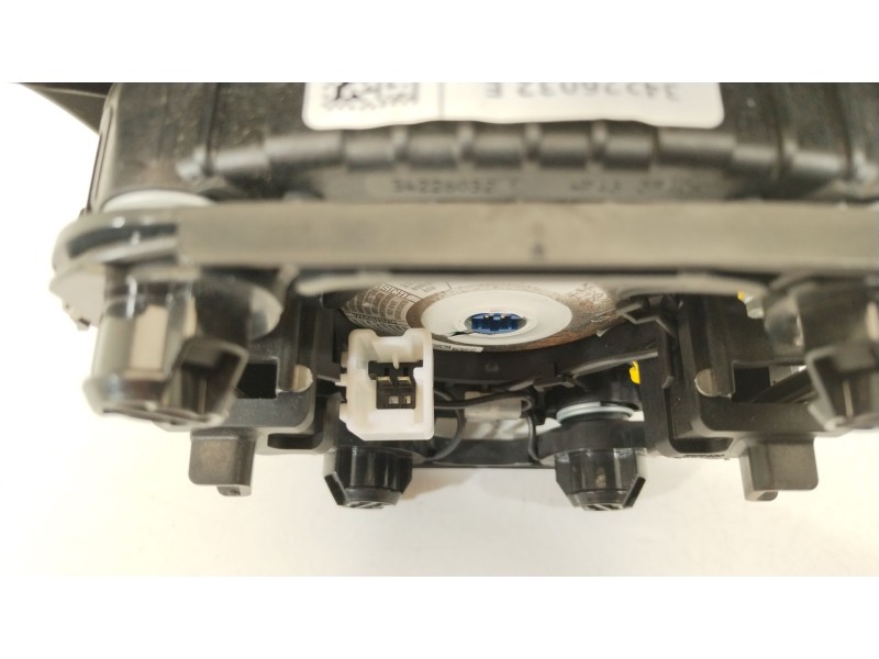 Recambio de airbag delantero izquierdo para dacia logan ii essential referencia OEM IAM 985701142R  34226032E