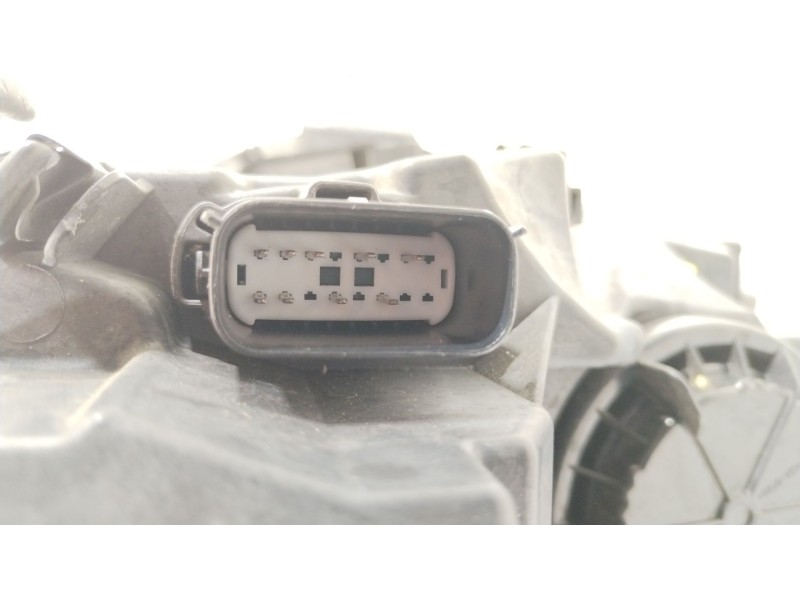 Recambio de faro izquierdo para ford puma (j2k, cf7) 1.0 ecoboost referencia OEM IAM L1TB13E015EH 2678145 L1TB13101EK