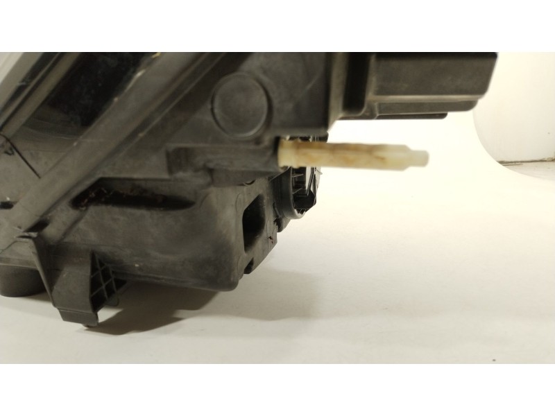 Recambio de faro izquierdo para ford puma (j2k, cf7) 1.0 ecoboost referencia OEM IAM L1TB13E015EH 2678145 L1TB13101EK