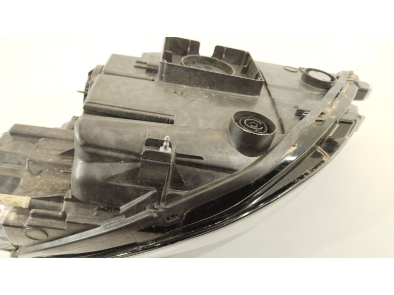 Recambio de faro izquierdo para ford puma (j2k, cf7) 1.0 ecoboost referencia OEM IAM L1TB13E015EH 2678145 L1TB13101EK