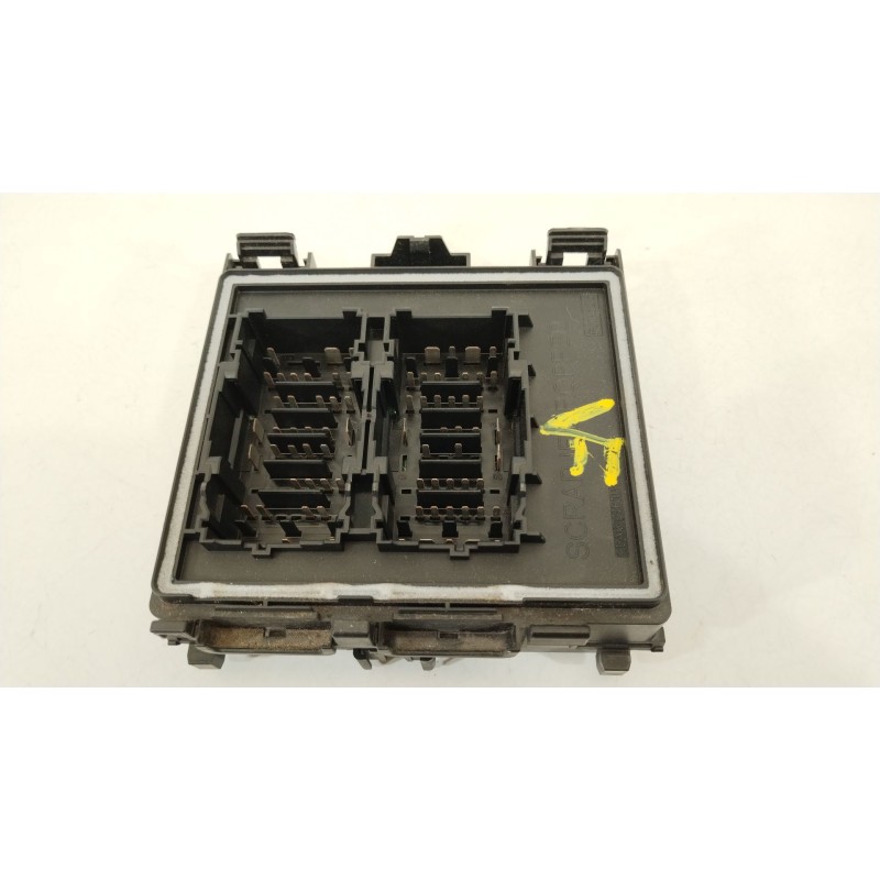 Recambio de caja reles / fusibles para ford puma (j2k, cf7) 1.0 ecoboost referencia OEM IAM 9562184858  L1TT14D068HAD
