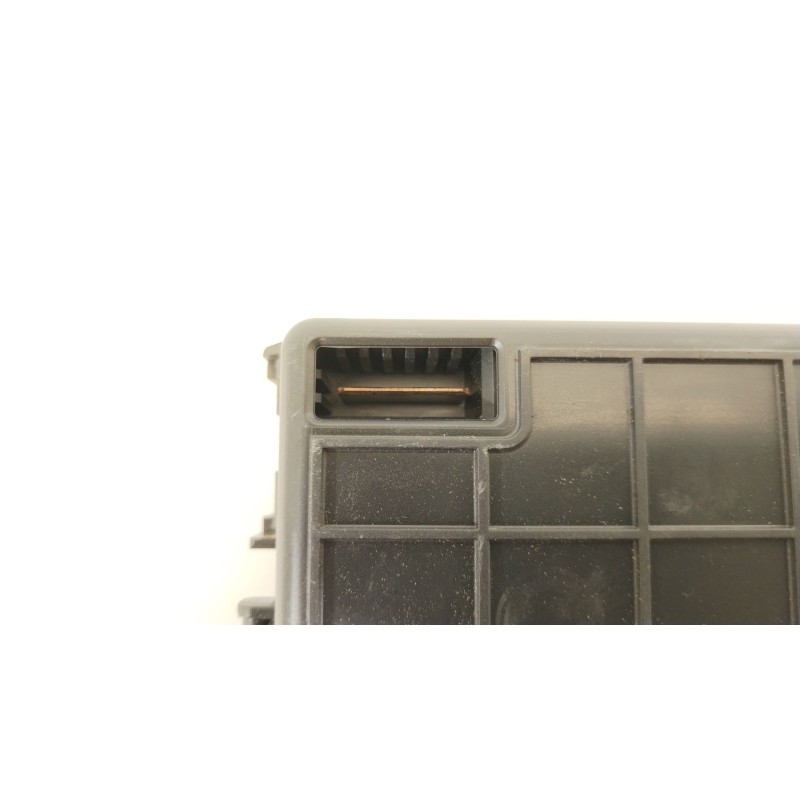 Recambio de caja reles / fusibles para ford puma (j2k, cf7) 1.0 ecoboost referencia OEM IAM 9562184858  L1TT14D068HAD