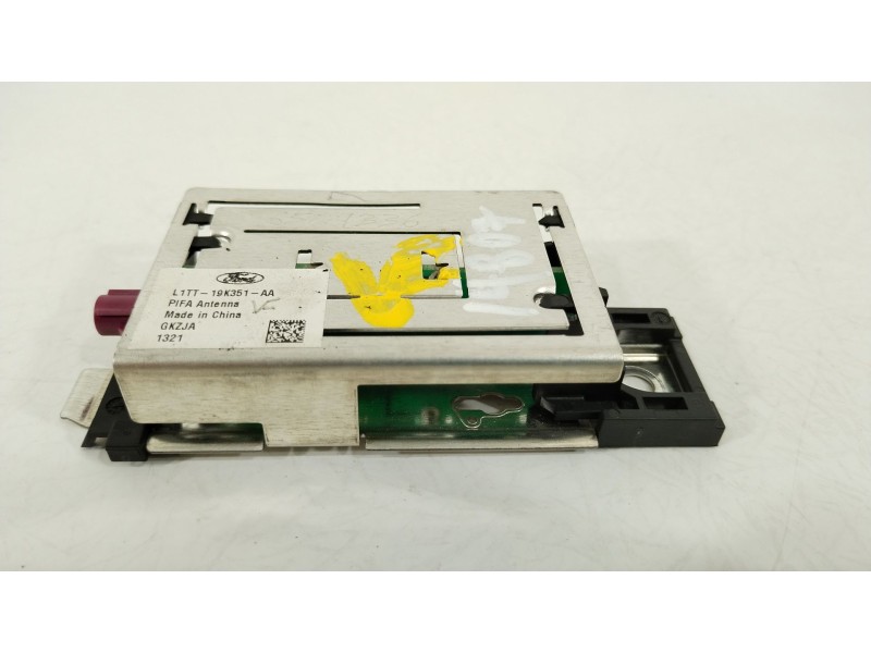 Recambio de antena para ford puma (j2k, cf7) 1.0 ecoboost referencia OEM IAM L1TT19K351AA  