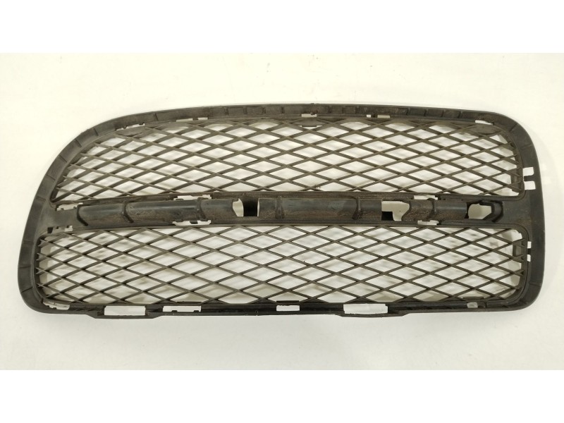 Recambio de rejilla paragolpes izquierda para volkswagen touareg (7la) tdi r5 referencia OEM IAM 7L6853665A  