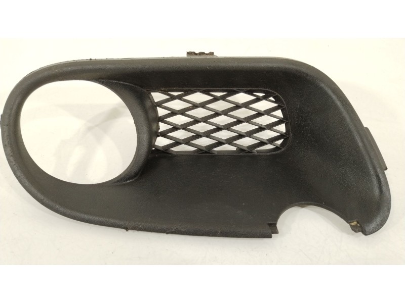 Recambio de rejilla paragolpes izquierda para volkswagen touareg (7la) tdi r5 referencia OEM IAM 7L6853663F  