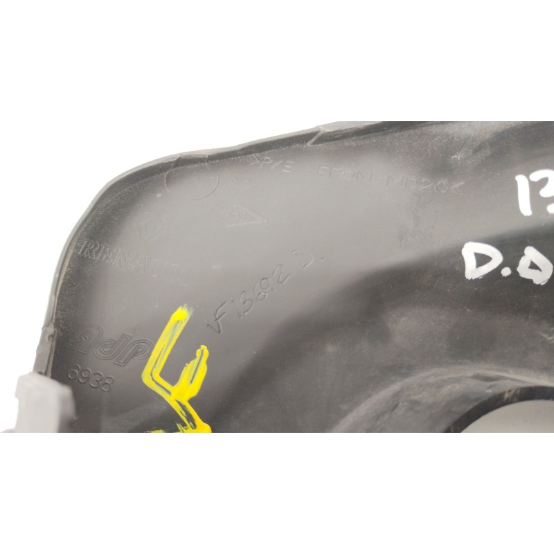 Recambio de rejilla paragolpes derecha para renault twingo ii (cn0_) 1.2 16v (cn0k, cn0v) referencia OEM IAM 7701209604  