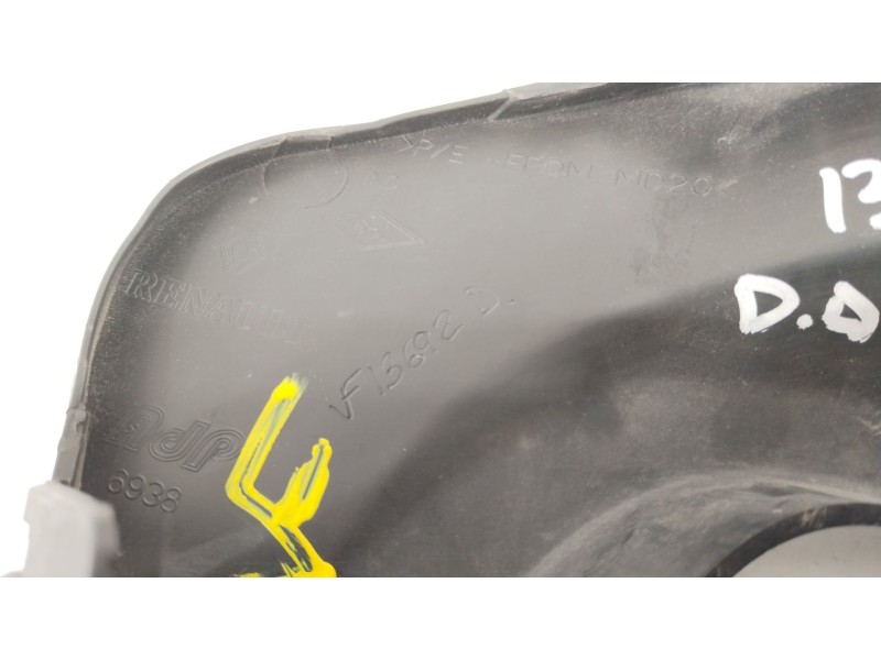 Recambio de rejilla paragolpes derecha para renault twingo ii (cn0_) 1.2 16v (cn0k, cn0v) referencia OEM IAM 7701209604  