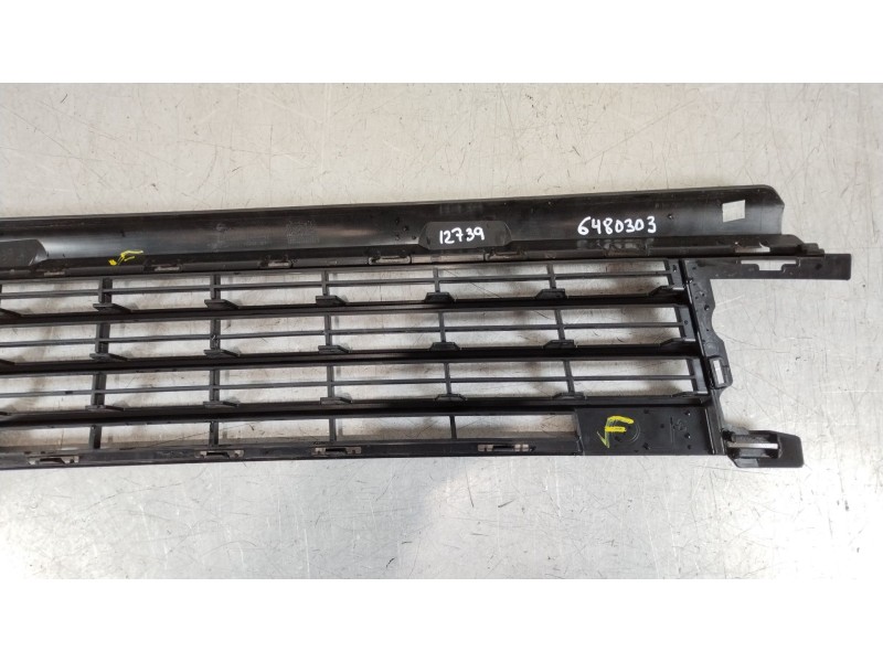 Recambio de rejilla delantera para peugeot traveller autobús (v_) 2.0 bluehdi 145 referencia OEM IAM 9811718877  98117188XT