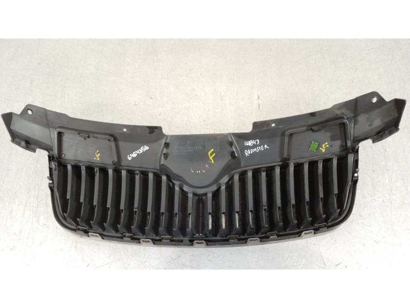Recambio de rejilla delantera para skoda roomster (5j7) 1.9 tdi referencia OEM IAM 5J0853668A 5J0853123 5J0853124