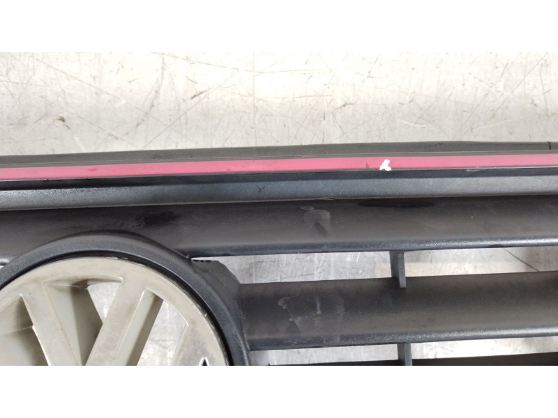 Recambio de rejilla delantera para volkswagen golf ii (19e, 1g1) 1.8 gti 16v referencia OEM IAM 191853653K  