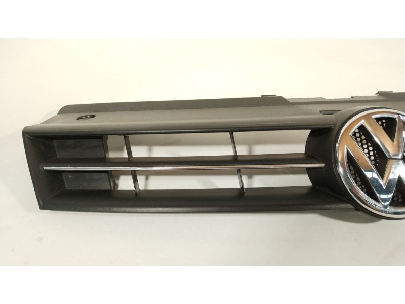 Recambio de rejilla delantera para volkswagen polo v (6r1, 6c1) 1.6 tdi referencia OEM IAM 6R0853651C  6R0853653C