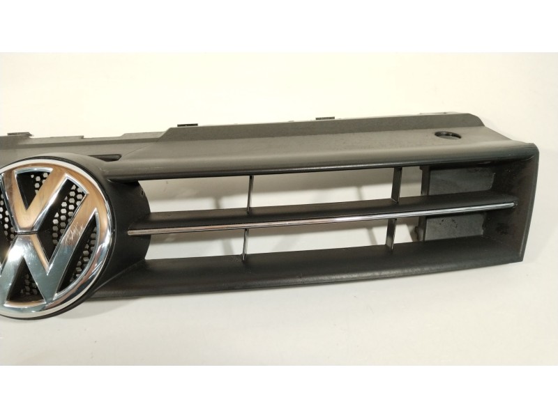 Recambio de rejilla delantera para volkswagen polo v (6r1, 6c1) 1.6 tdi referencia OEM IAM 6R0853651C  6R0853653C