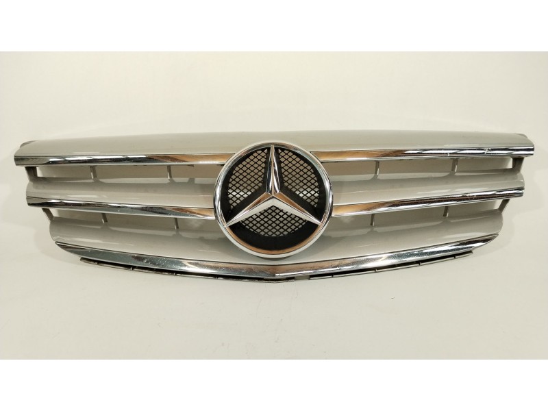 Recambio de rejilla delantera para mercedes-benz clase b (w245) 200 cdi (245.208) referencia OEM IAM A1698800883  A1698880640