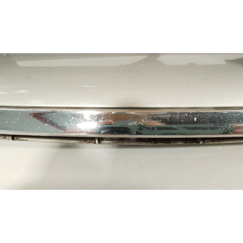 Recambio de rejilla delantera para mercedes-benz clase b (w245) 200 cdi (245.208) referencia OEM IAM A1698800883  A1698880640