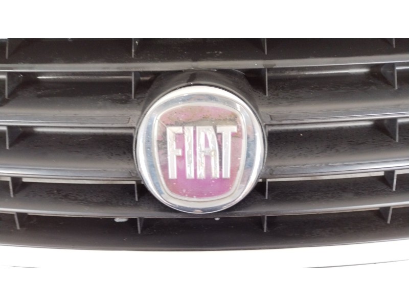 Recambio de rejilla delantera para fiat scudo autobús (270_, 272_) 2.0 d multijet referencia OEM IAM 1497652077  1497652898