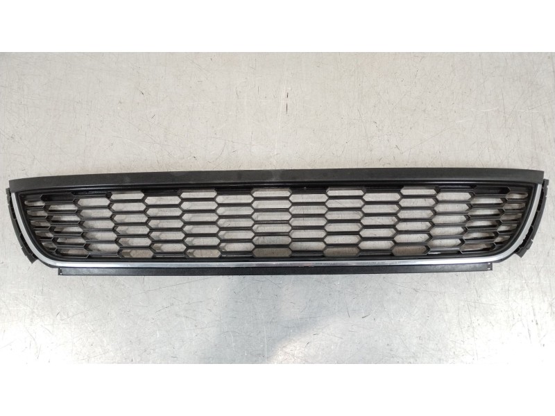 Recambio de rejilla paragolpes delantero para volkswagen polo v (6r1, 6c1) 1.6 tdi referencia OEM IAM 6R0853677B  