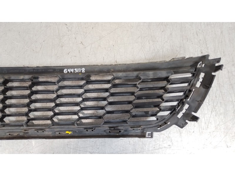 Recambio de rejilla paragolpes delantero para volkswagen polo v (6r1, 6c1) 1.6 tdi referencia OEM IAM 6R0853677B  
