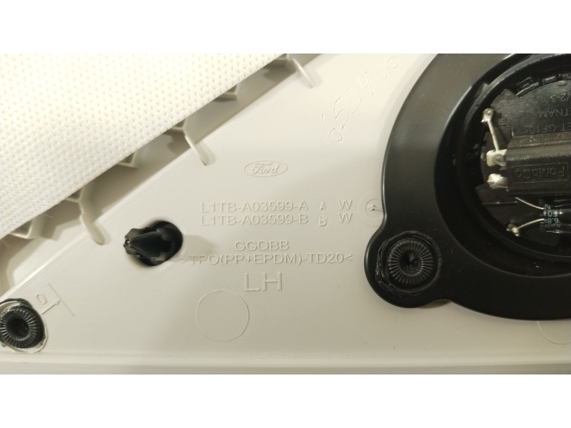 Recambio de moldura para ford puma (j2k, cf7) 1.0 ecoboost referencia OEM IAM L1TBA03599A H1BT18808BA L1TBA03599B