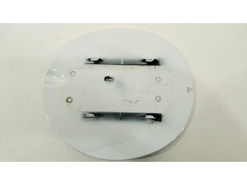 Recambio de tapa exterior combustible para ford puma (j2k, cf7) 1.0 ecoboost referencia OEM IAM L1TBS405A02AC  