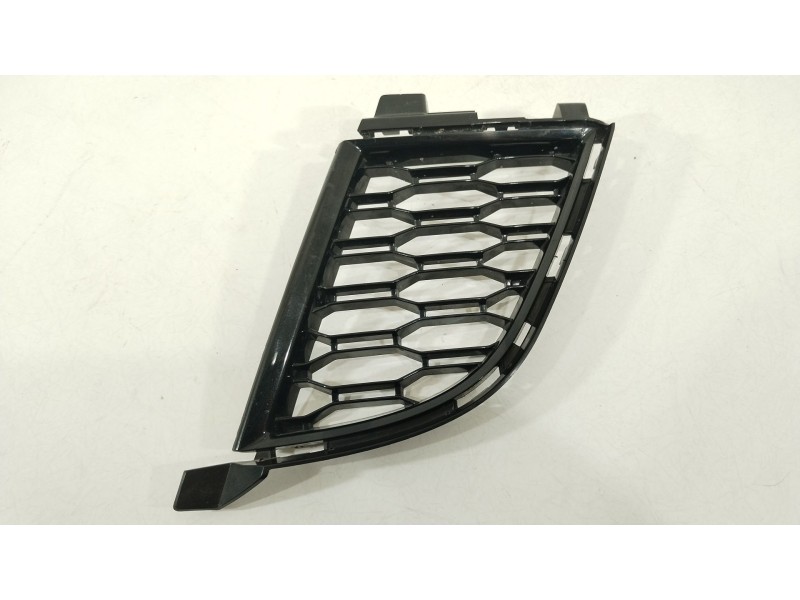 Recambio de rejilla paragolpes izquierda para bmw serie 3 berlina (g20) 318d referencia OEM IAM 51118075601  