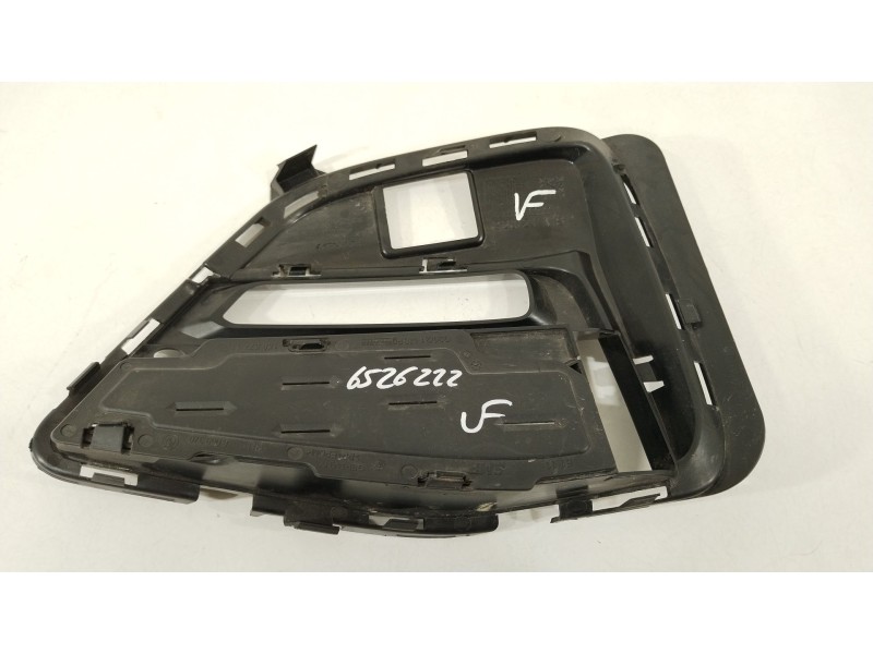 Recambio de rejilla paragolpes derecha para bmw serie 3 berlina (g20) 318d referencia OEM IAM 51118069372  