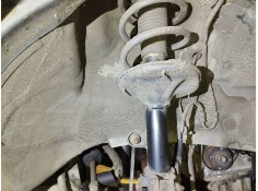 Recambio de amortiguador delantero derecho para hyundai tucson (jm) 2.0 crdi referencia OEM IAM   