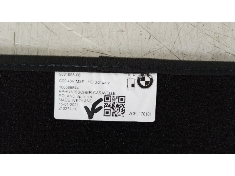 Recambio de juego de alfombrillas para bmw serie 3 berlina (g20) 318d referencia OEM IAM 9881998 51472462751 51472473240