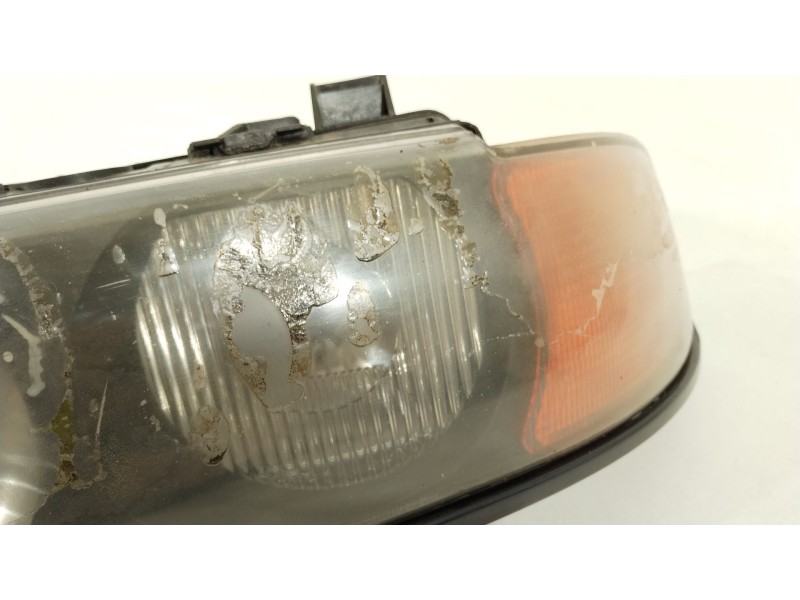 Recambio de faro izquierdo para bmw 5 touring (e39) 520 d referencia OEM IAM 63128372753  