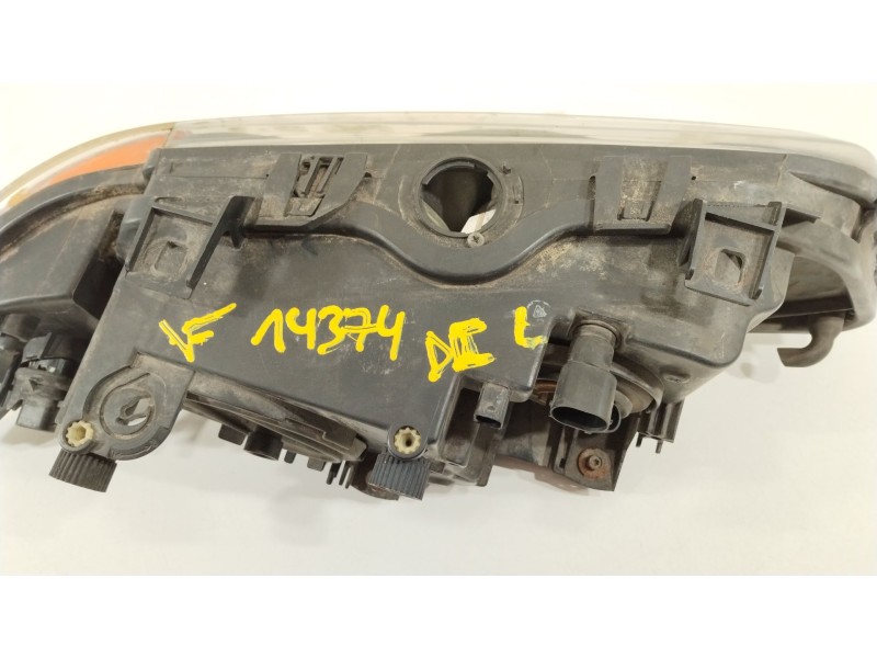 Recambio de faro izquierdo para bmw 5 touring (e39) 520 d referencia OEM IAM 63128372753  