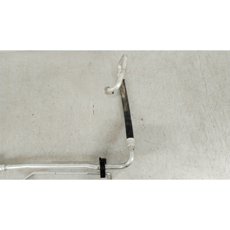 Recambio de tubo aire acondicionado para hyundai tucson (nx4e, nx4a) 1.6 t-gdi plug-in-hybrid htrac referencia OEM IAM 97777CZ00